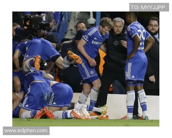 曼城因违反财政公平法案遭重罚三千万并禁赛一年 曼城因违反财政公平法案遭重罚三千万并禁赛一年